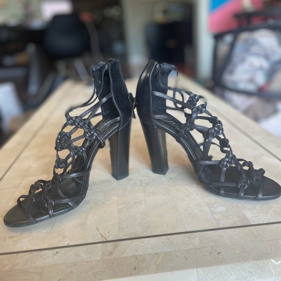 Black Delman Knotted Zip-Up Heels, Size US Women's 6 - Picture 7 of 8